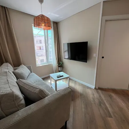 Lazur - 10min Walk To * בורגאס