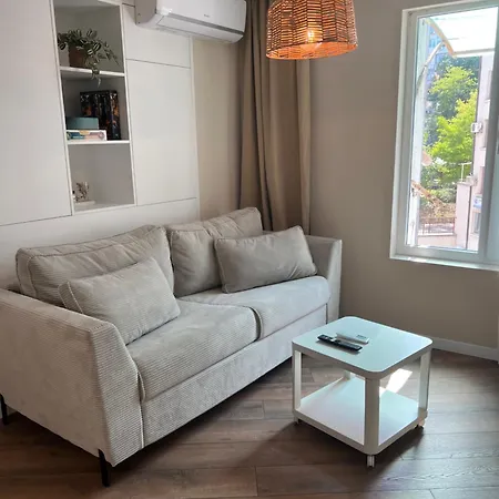 דירה Lazur - 10min Walk To בורגאס