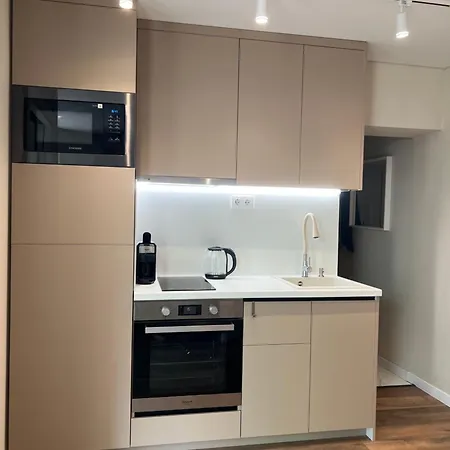 Apartament Lazur - 10min Walk To *