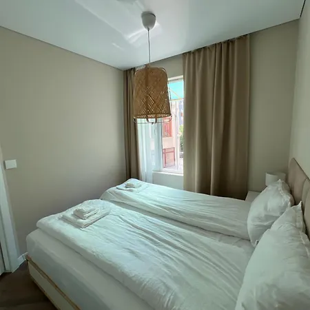 דירה Lazur - 10min Walk To *