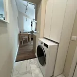 Lazur - 10min Walk To By Bulgarianhomes 아파트 *