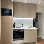 아파트 Lazur - 10min Walk To By Bulgarianhomes *