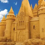 아파트 Lazur - 10min Walk To By Bulgarianhomes