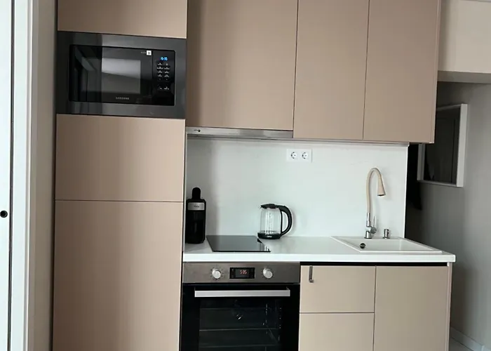 Lazur - 10min Walk To Lejlighed *