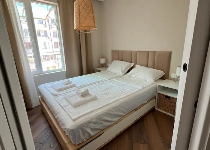 Lazur - 10min Walk To Burgas City