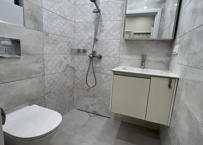 Apartamento Lazur - 10min Walk To By Bulgarianhomes Burgas