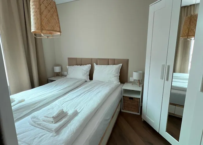 Lejlighed Lazur - 10min Walk To *